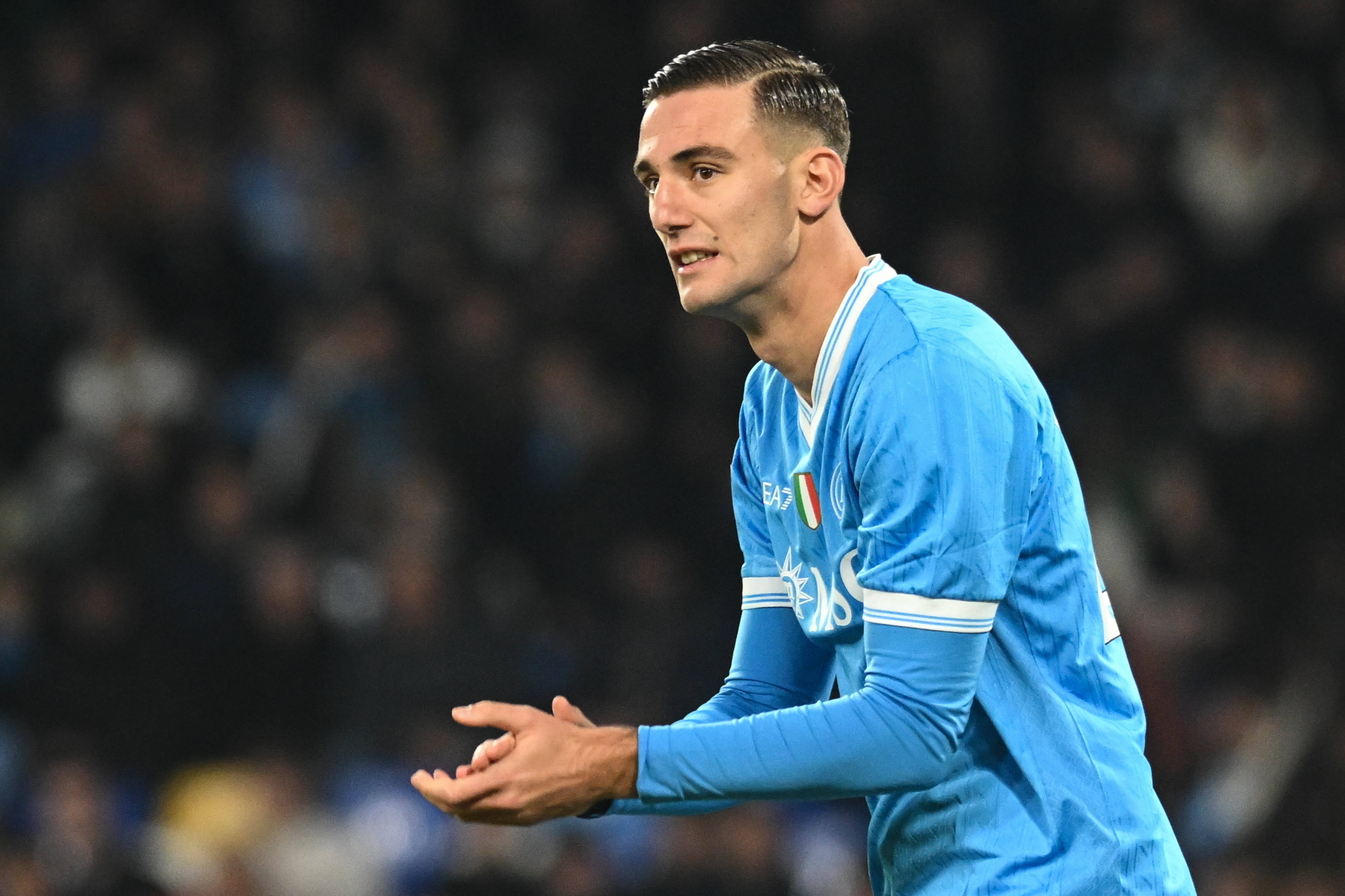 迪马：若昂·佩德罗反悔，比萨转而希望从那不勒斯引进旧将卢卡