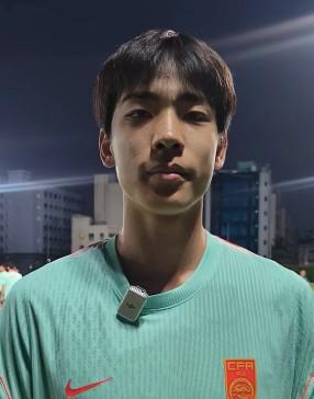 朱鹏宇：我和毛伟杰都很开心为国效力，希望在客场拿下新加坡